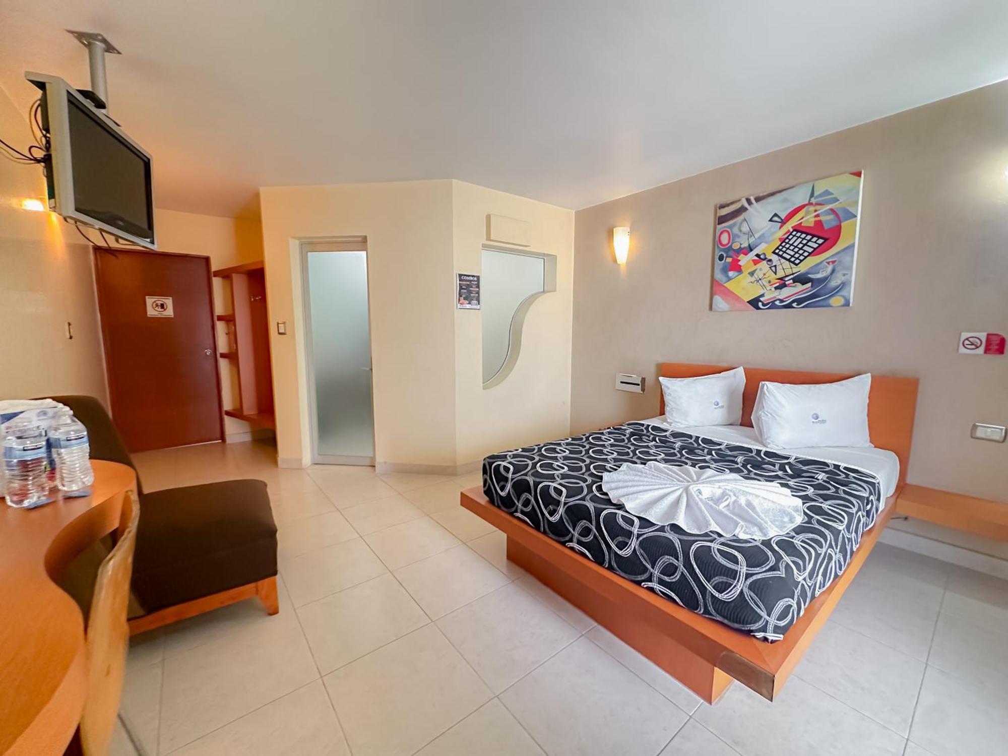 Auto Hotel Mediterraneo Xalapa Buitenkant foto