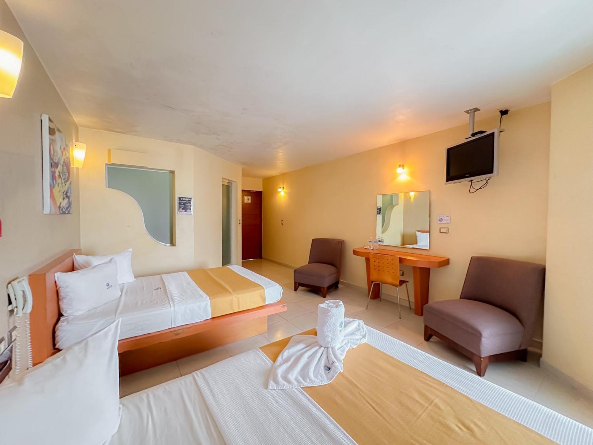 Auto Hotel Mediterraneo Xalapa Buitenkant foto